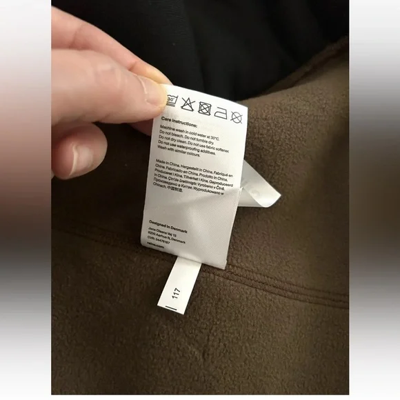 RAINS Heavy Fleece Monogram Jacket in Brown NWT Unisex Oversized W:M/L or M: S/M - Picture 10 of 13